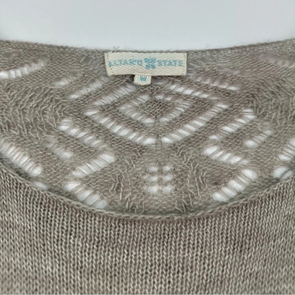 Altar’d State Women's Gray Sweater Size M - Picture 4 of 9